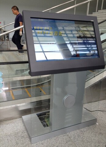 南京南站廣告機、南京站北站房查詢機成功交付